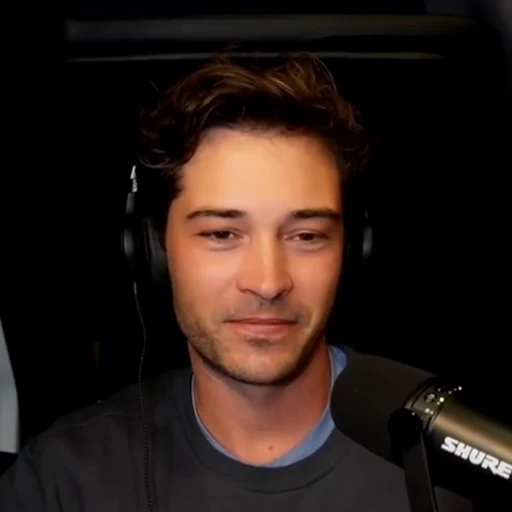 ➖ Стикер «Francisco Lachowski» для Telegram