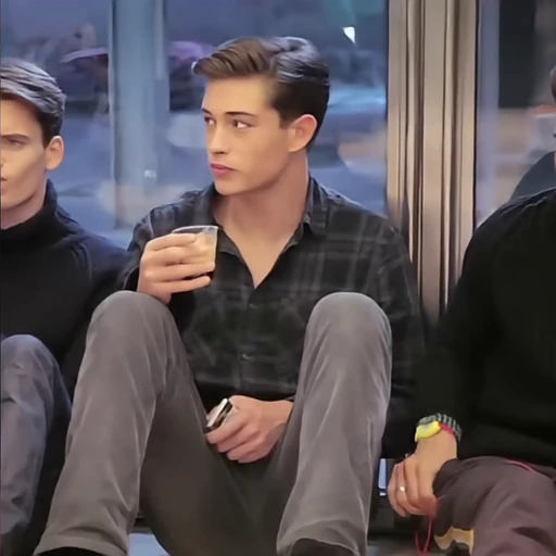 ➖ Стикер «Francisco Lachowski» для Telegram