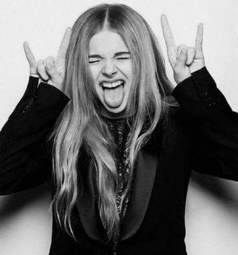 🤘 Стикер «chloe grace moretz» для Telegram