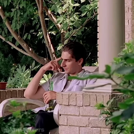 🫥 Стикер «Christopher Moltisanti» для Telegram