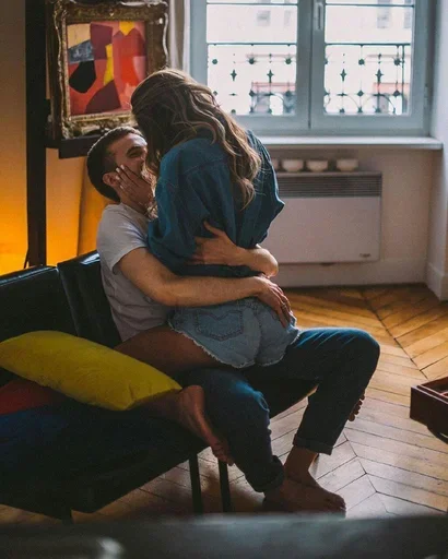 😍 Стикер «Couple Love Romantic» для Telegram