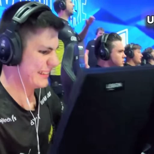😡 Стикер «csgo emotions» для Telegram