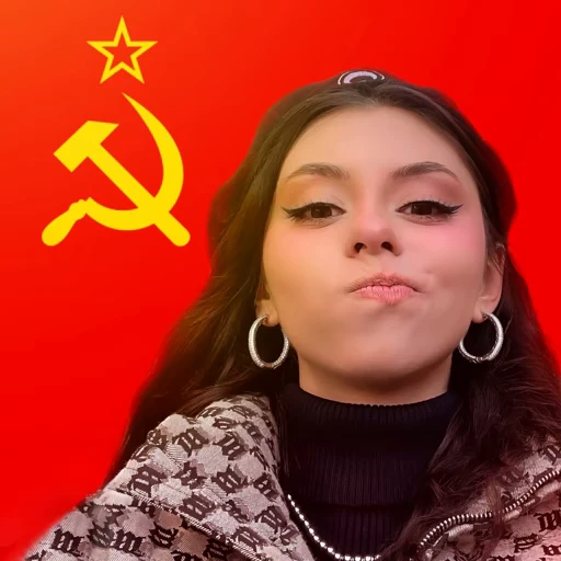 Стикерпак Левая Дора ₊‧⁺ для Telegram — скачать