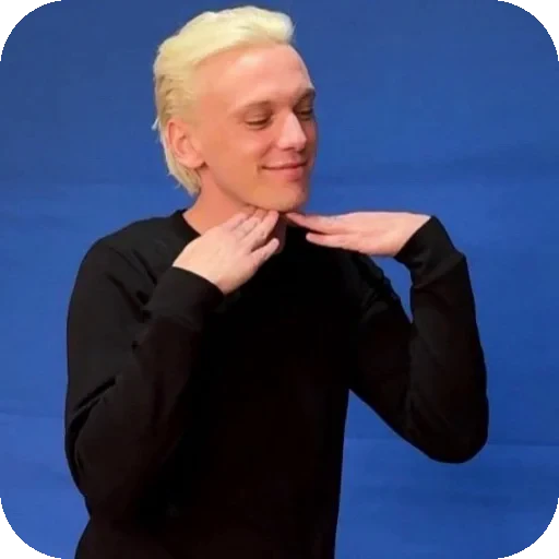 🦄 Стикер «Jamie Campbell Bower²Wilh El Mina» для Telegram