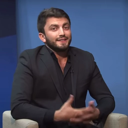 😏 Стикер «dagwebm» для Telegram