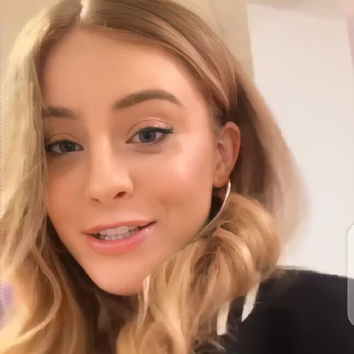 Стикерпак DAISY KEECH для Telegram — скачать