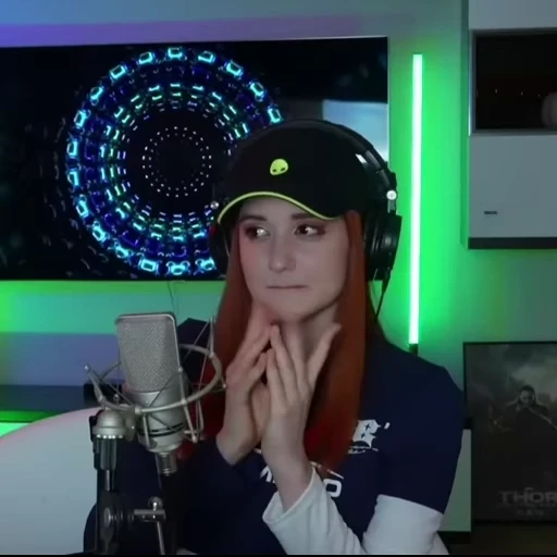 👐 Стикер «Daniela» для Telegram