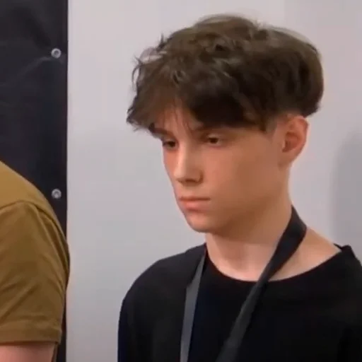 ☹️ Стикер «denis larl» для Telegram