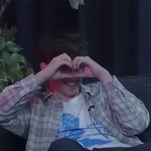 ❤️ Стикер «denis larl» для Telegram