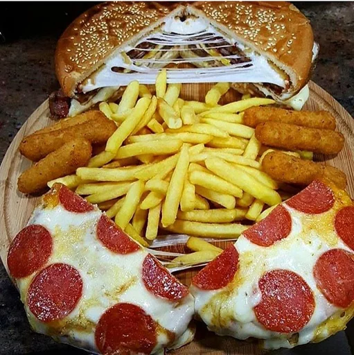 😋 Стикер «delicious» для Telegram