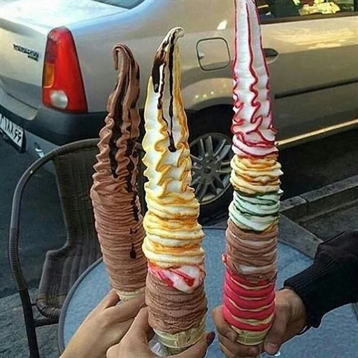 😋 Стикер «delicious» для Telegram
