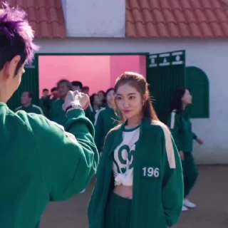 🌟 Стикер «Kang Mi Na» для Telegram