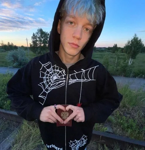 😏 Стикер «twitchcouples» для Telegram