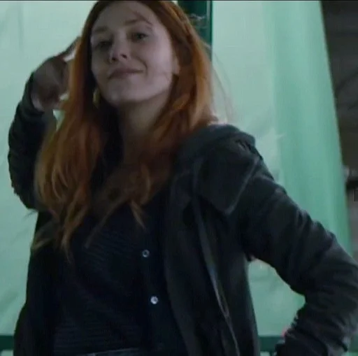 Стикерпак Elizabeth Olsen для Telegram — скачать