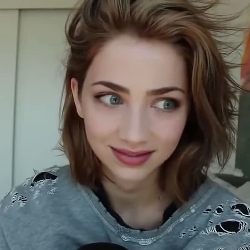 😒 Стикер «"Emily Rudd"» для Telegram
