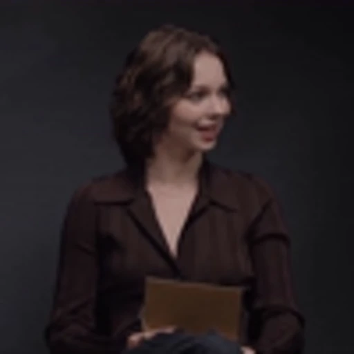 🤩 Эмодзи «Emma Myers» для Telegram
