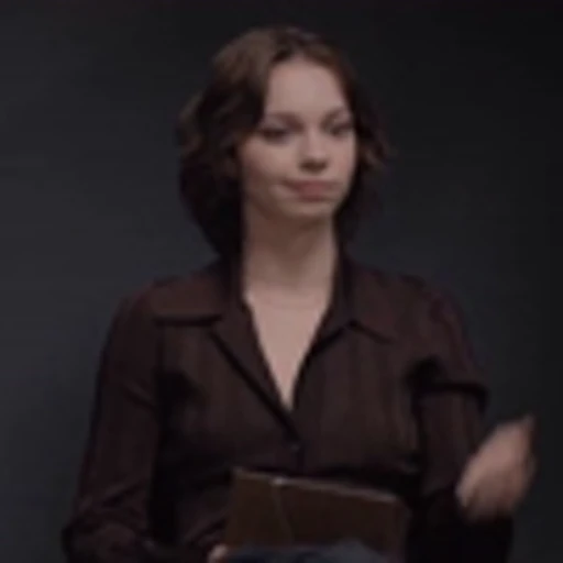 🤩 Эмодзи «Emma Myers» для Telegram