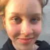 😳 Эмодзи «Анюта» для Telegram
