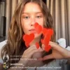 🫶 Эмодзи «Анюта» для Telegram