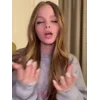 🥰 Эмодзи «Милана Стар» для Telegram