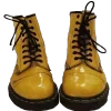 👞 Эмодзи «Большее» для Telegram