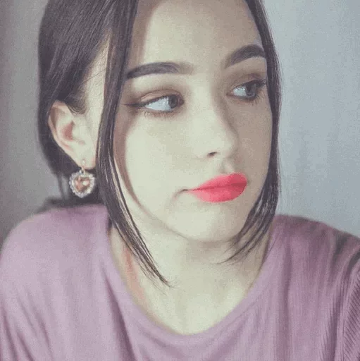 😕 Стикер «Princesses/ Принцессы» для Telegram