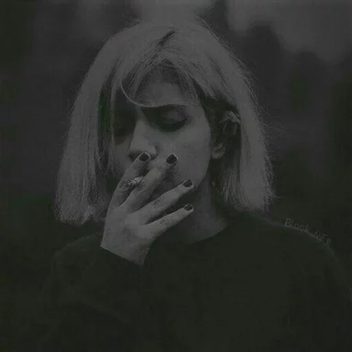 🚬 Стикер «Princesses/ Принцессы» для Telegram