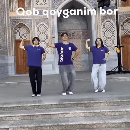 🤩 Стикер «инста гифлари» для Telegram