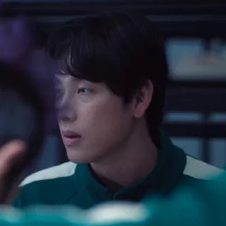 🤩 Стикер «Lee Myung Gi» для Telegram