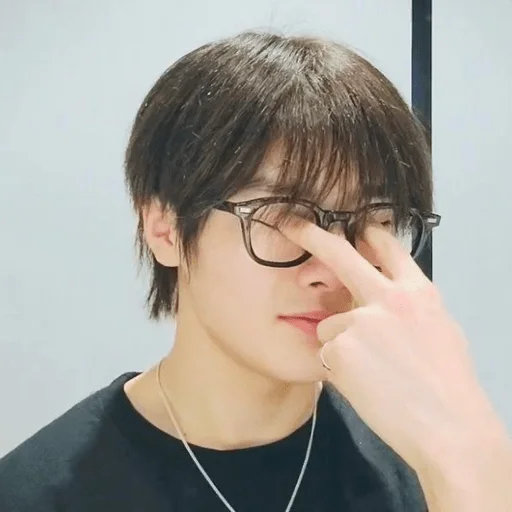 🫣 Стикер «Stray Kids SKZ СКЗ» для Telegram