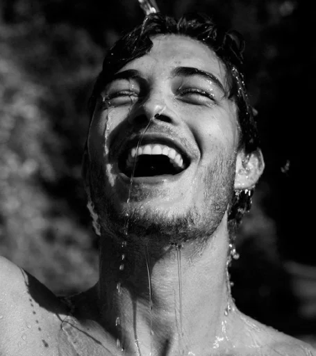 😆 Стикер «Francisco Lachowski» для Telegram