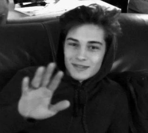 👋 Стикер «Francisco Lachowski» для Telegram
