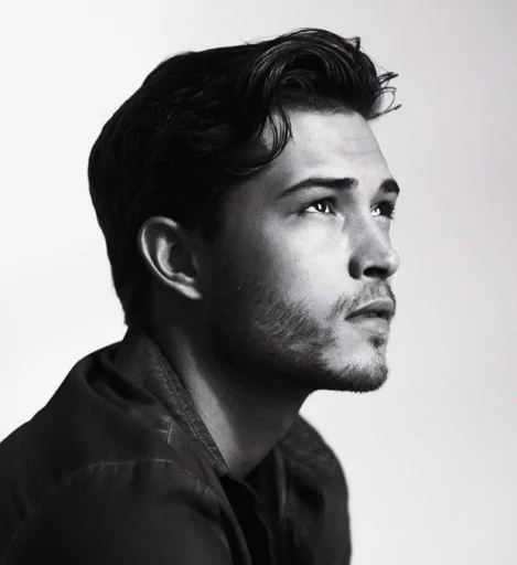 🙄 Стикер «Francisco Lachowski» для Telegram