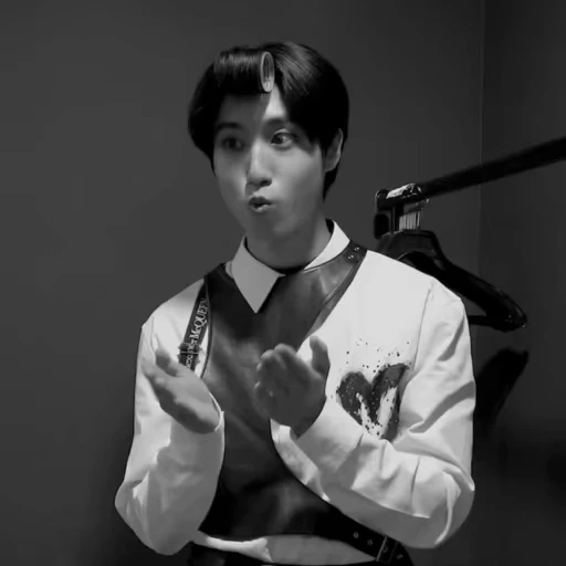 👏 Стикер «HAN JISUNG» для Telegram