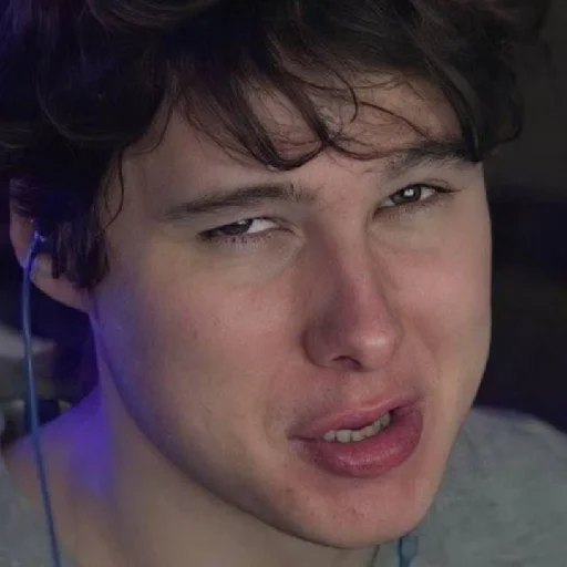 😏 Стикер «Haosim» для Telegram