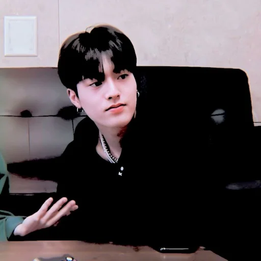☁️ Стикер «haruto» для Telegram