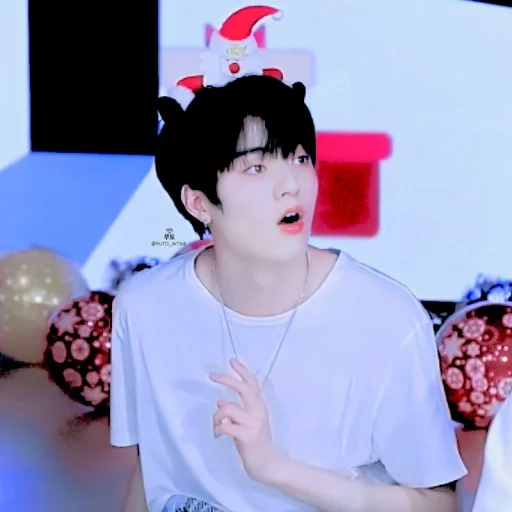 ☁️ Стикер «haruto» для Telegram