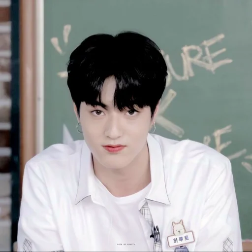 ☁️ Стикер «haruto» для Telegram