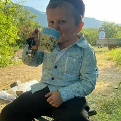 ☕ Стикер «Hasbulla sovietik» для Telegram
