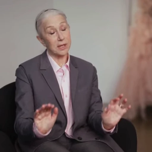 😌 Стикер «Helen Mirren» для Telegram