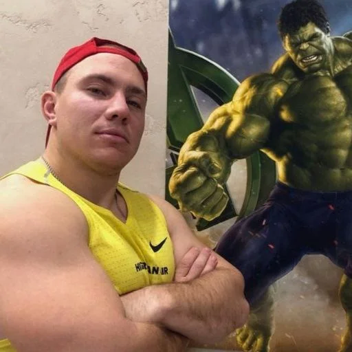 🦖 Стикер «HULK ULTIMATE EDITION» для Telegram