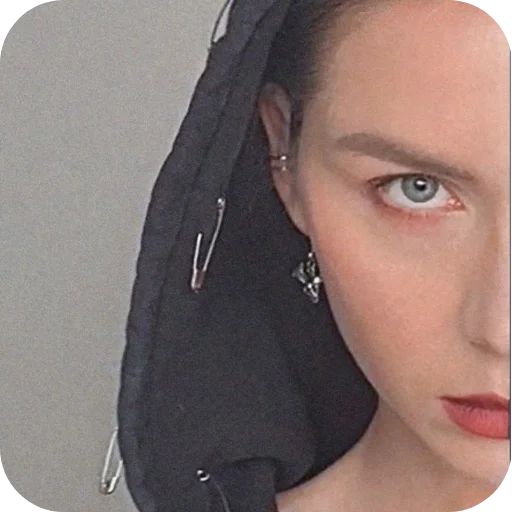 👁 Стикер «IC3PEAK» для Telegram