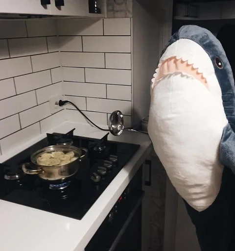 🏺 Стикер «Ikea Shark» для Telegram