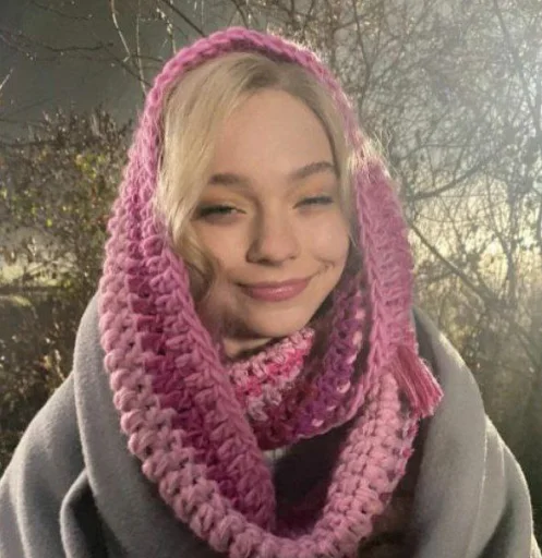 😏 Стикер «ИндиЮшка» для Telegram