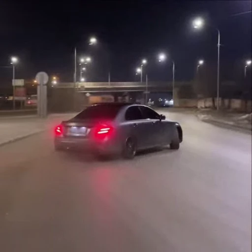 🤩 Стикер «Cars» для Telegram