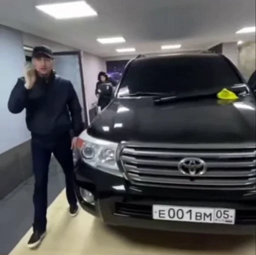🤩 Стикер «Cars» для Telegram