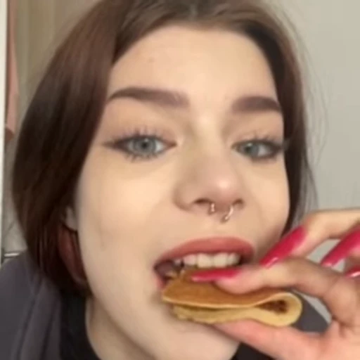🥞 Стикер «иришка» для Telegram