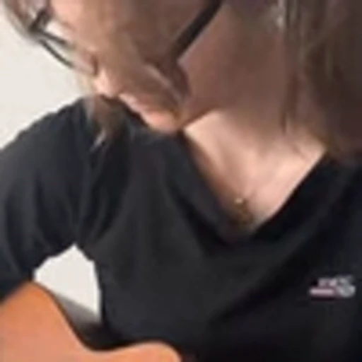 🤩 Эмодзи «Isabel Myers» для Telegram