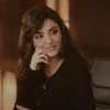 🤩 Эмодзи «Эрчел из сериала Постучись в мою дверь» для Telegram