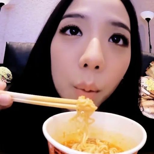 🍜 Стикер «IVE» для Telegram